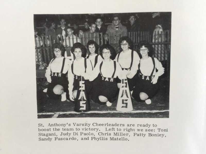 Varsity Cheer Leaders